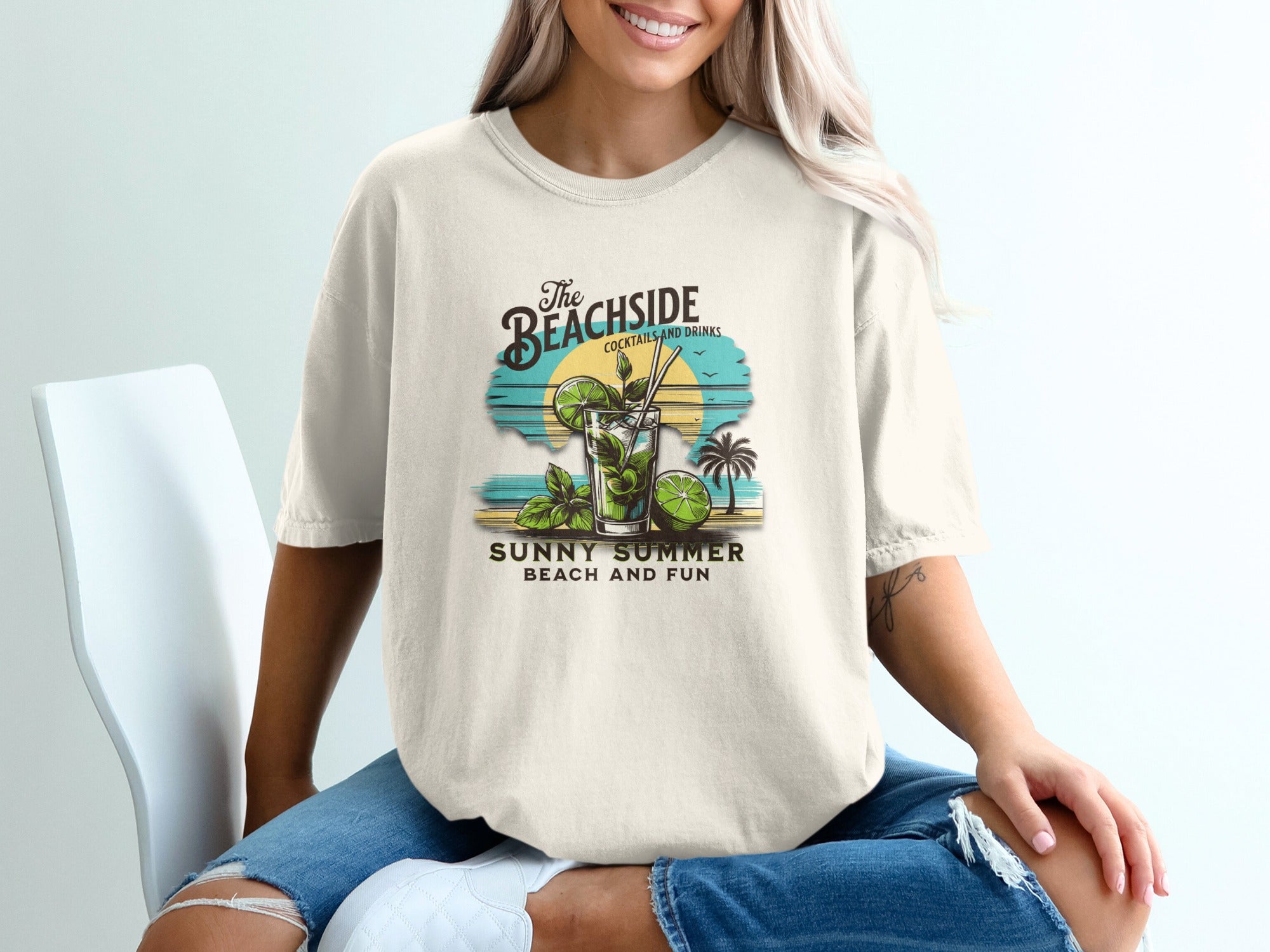 T-shirt graphic: The Beachside Cocktails and Drinks, Sunny Summer Beach and Fun.